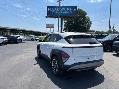 Atlas White 2026 Hyundai KONA SEL Premium