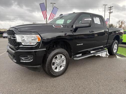 2024 RAM 2500 Big Horn Crew Cab 4x4 6'4' Box