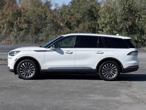 2022 Lincoln Aviator Reserve AWD