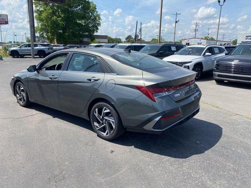 Amazon Gray 2025 Hyundai ELANTRA Limited