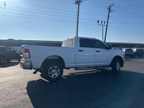 2023 RAM 2500 Big Horn Crew Cab 4x4 6'4' Box