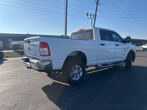 2023 RAM 2500 Big Horn Crew Cab 4x4 6'4' Box