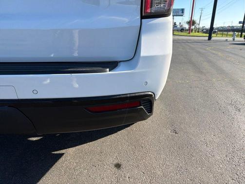 Summit White 2023 Chevrolet Tahoe 4WD Z71