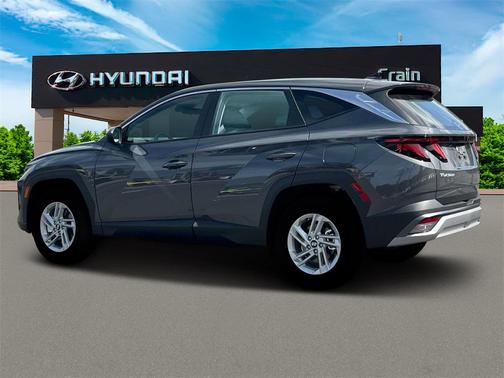 2025 Hyundai TUCSON SE