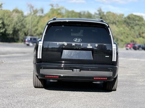 2026 Hyundai IONIQ 9 Performance Calligraphy