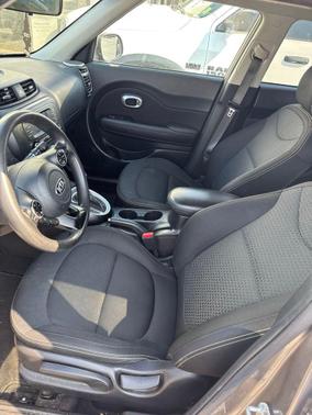 Titanium Gray 2016 Kia Soul Base