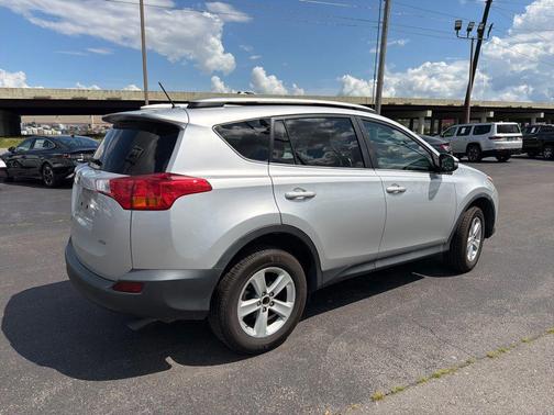 Classic Silver Metallic 2013 Toyota RAV4 XLE