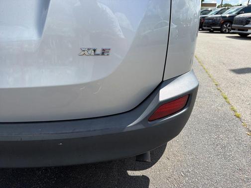 Classic Silver Metallic 2013 Toyota RAV4 XLE
