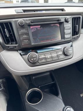 Classic Silver Metallic 2013 Toyota RAV4 XLE
