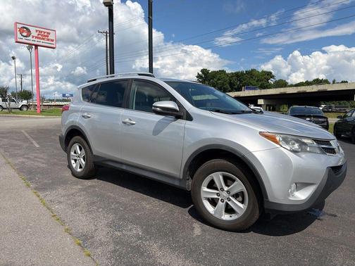 Classic Silver Metallic 2013 Toyota RAV4 XLE