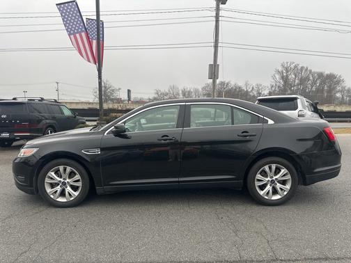 2012 Ford Taurus SEL