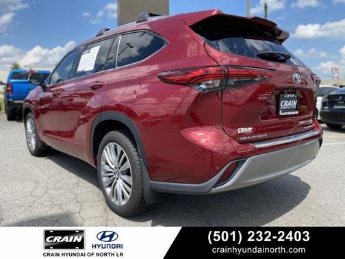2022 Toyota Highlander Platinum