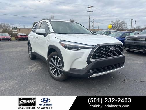 2023 Toyota Corolla Cross XLE