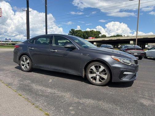Platinum Graphite 2019 Kia Optima S