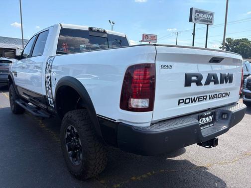 Bright White Clearcoat 2018 RAM 2500 Power Wagon