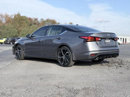 2024 Nissan Altima SR FWD