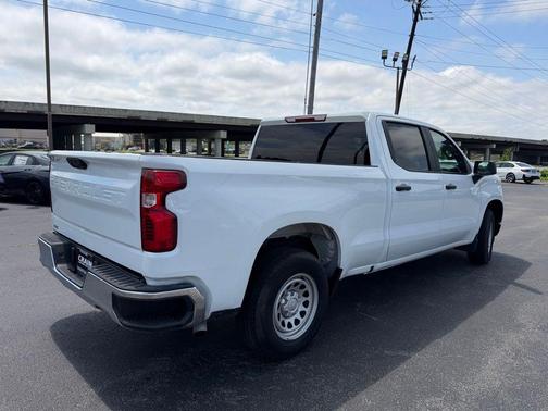 Summit White 2023 Chevrolet Silverado 1500 WT