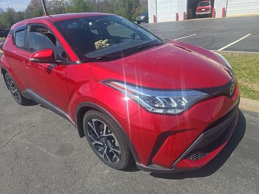 2021 Toyota C-HR XLE