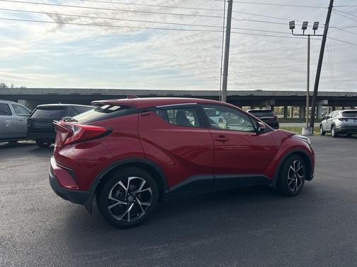 Supersonic Red 2021 Toyota C-HR XLE