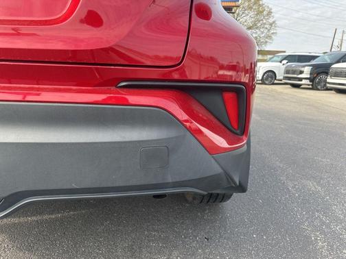 Supersonic Red 2021 Toyota C-HR XLE