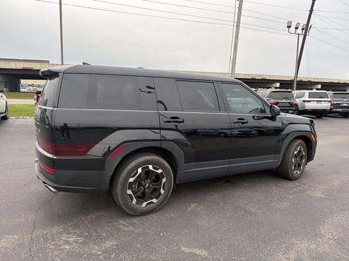 Phantom Black 2024 Hyundai SANTA FE SE