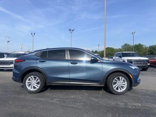 2025 Buick Envista Preferred FWD