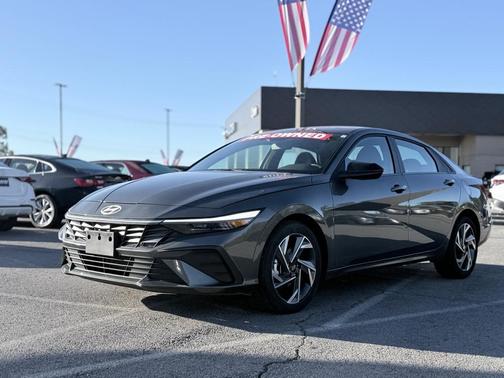 2025 Hyundai ELANTRA Sport