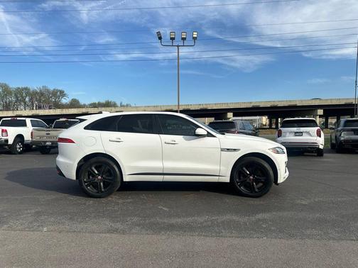 Fuji White 2018 Jaguar F-PACE 35t R-Sport