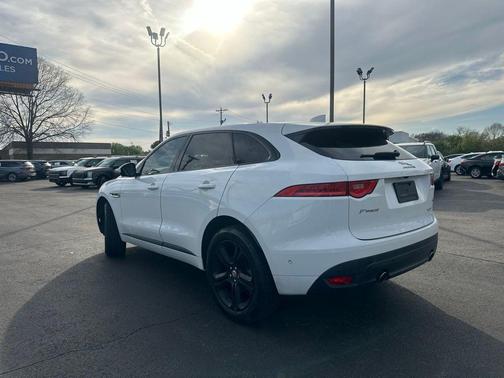 Fuji White 2018 Jaguar F-PACE 35t R-Sport
