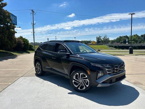 Ash Black 2026 Hyundai TUCSON Hybrid Limited