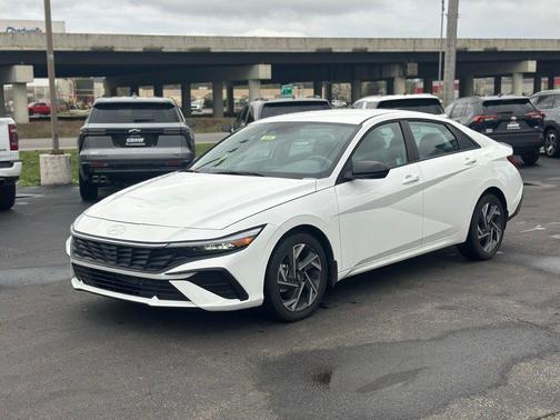 2025 Hyundai ELANTRA Sport