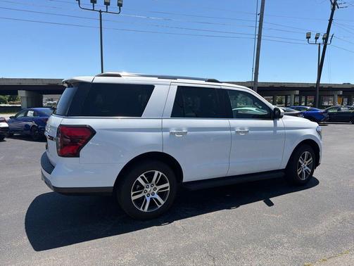 OXFORD WHITE 2024 Ford Expedition Limited