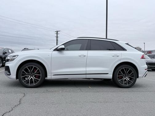 2020 Audi Q8 55 Premium Plus