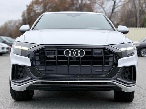 2020 Audi Q8 55 Premium Plus