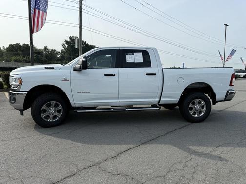 2024 RAM 2500 Big Horn Crew Cab 4x4 6'4' Box