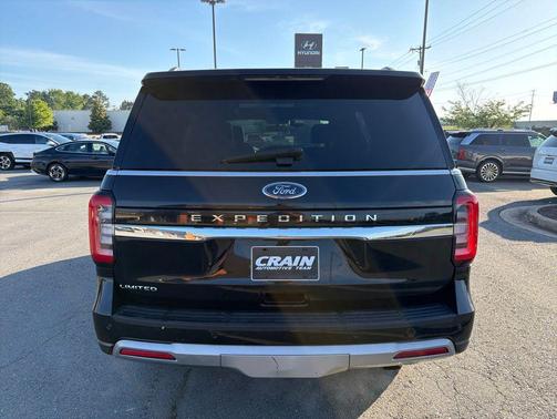 AGATE BLACK METALLIC 2024 Ford Expedition Limited