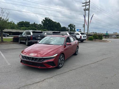 Ultimate Red 2026 Hyundai ELANTRA Limited