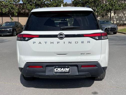 Glacier White 2022 Nissan Pathfinder SV 4WD