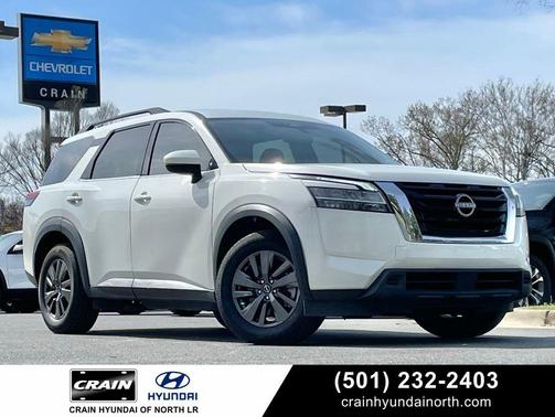 Glacier White 2022 Nissan Pathfinder SV 4WD