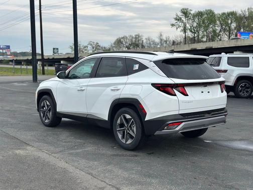 Serenity White Pearl 2026 Hyundai TUCSON SEL