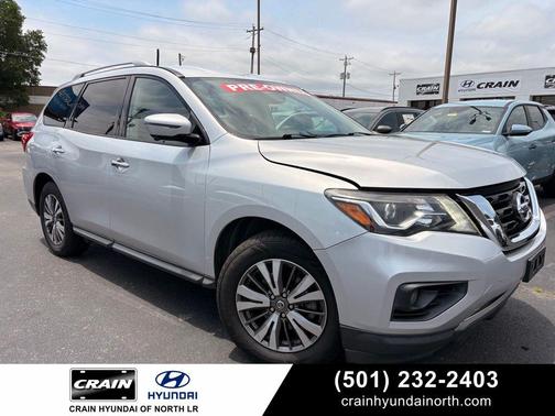 Brilliant Silver Metallic 2019 Nissan Pathfinder SL