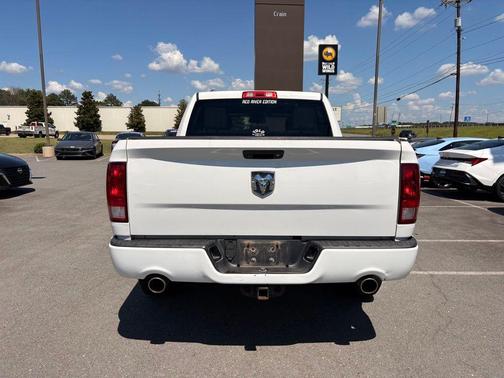 Bright White Clearcoat 2015 RAM 1500 Tradesman/Express