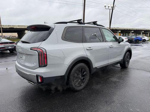Wolf Gray 2023 Kia Telluride SX X-Pro