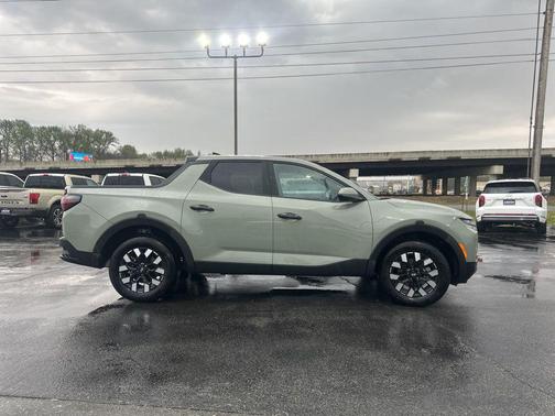 2025 Hyundai SANTA CRUZ SE