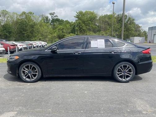 2019 Ford Fusion SEL