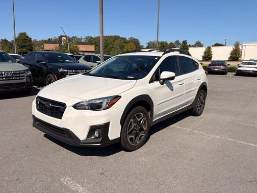 Crystal White Pearl 2019 Subaru Crosstrek 2.0i Limited