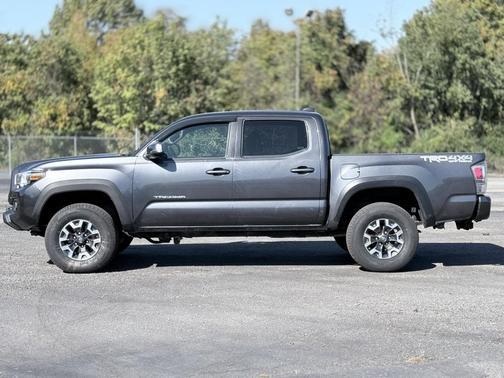 2022 Toyota Tacoma TRD Off-Road