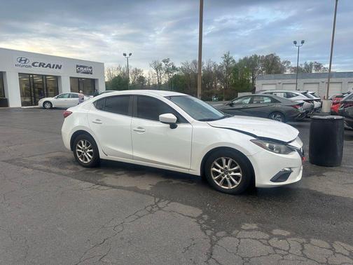 Snowflake White Pearl Mica 2016 Mazda Mazda3 i Sport