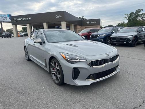 2020 Kia Stinger GT1