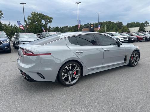 2020 Kia Stinger GT1
